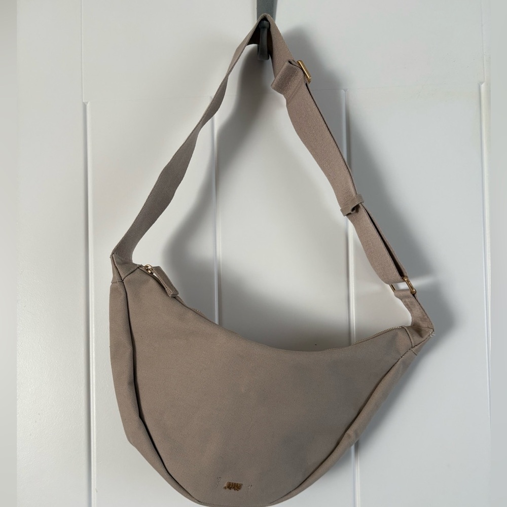 Minimal Crescent Shoulder Bag in Soft Beige - Picture 7 of 8